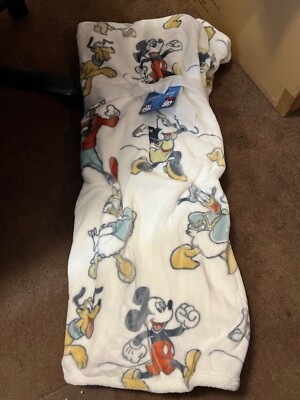Disney Mickey Mouse Soft Blanket 60”x70” Pluto Daisy Donald Duck