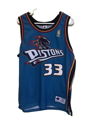 NBA Authentic Detroit Pistons Signed Auto Tayshaun Prince