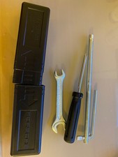 Porsche 911 997 Genuine Tool Kit Case Empty 99772111500 Porsche 911 997 Genuine Tool Kit Case Empty 99772111500