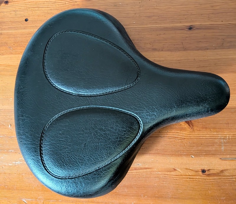 Schwinn Airdyne Exercise Bike Seat Black Extra Wide Saddle Heavy Duty