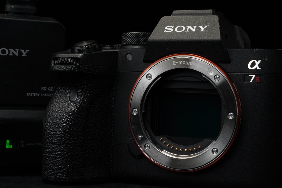 Mirrorless IV Sony Camera Alpha ILCE-7RM4 a7R Body Frame Full SONY 