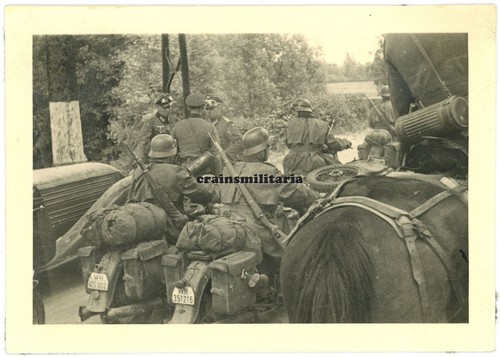 Orig. Foto Vormarsch 82.ID Kradmelder Offiziere Ardennen Belgien Frankreich 1940