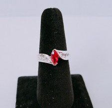 New 925 simulated Silver Ruby Red D-Shape Wedding Engagement Ring R1205Red Sz 9