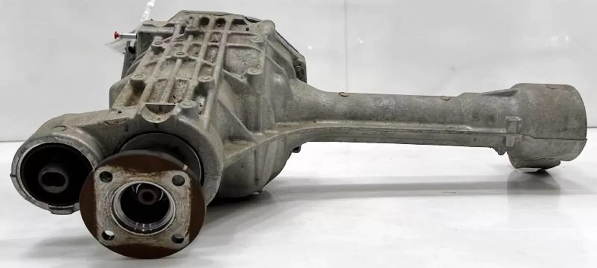 2005-2012 Nissan Pathfinder Front Axle Differential Carrier 3.36