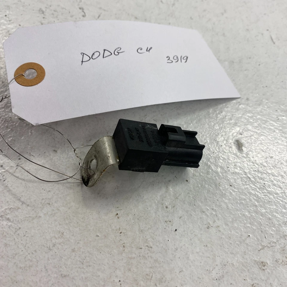 2001-2024 JEEP DODGE ДВИГАТЕЛЬ ЛЕВЫЙ ИЛИ ПРАВЫЙ КОНДЕНСАТОР ЗАЖИГАНИЯ OEM 68080837-AB🚗 - Изображение 3 из 4