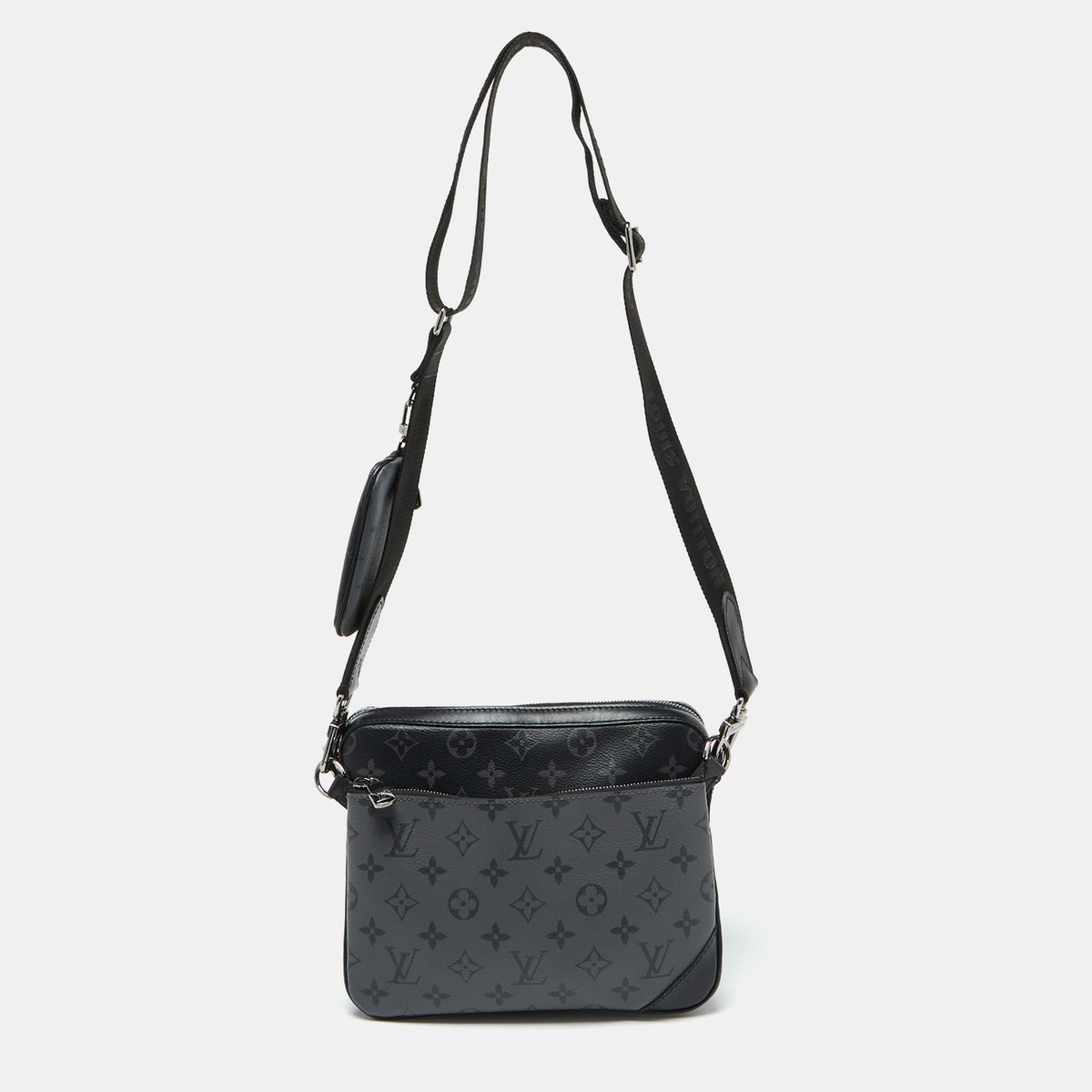 ショルダーバッグ・ポシェット Louis Vuitton Trio Messenger Monogram Eclipse Reverse M69443 Trio Messenger Monogram Eclipse - Men - Bags | LOUIS VUITTON ®