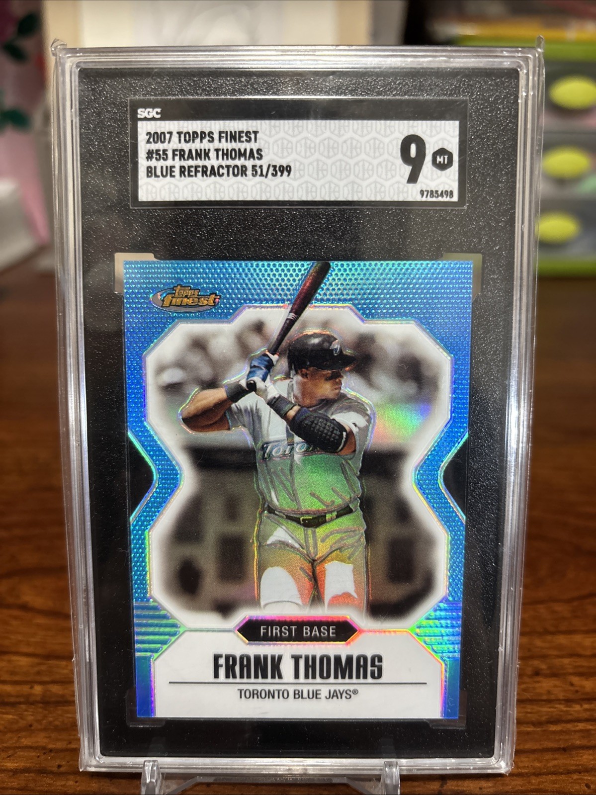 2007 Topps Finest - Frank Thomas #55 Blue Refractor /399 SGC9