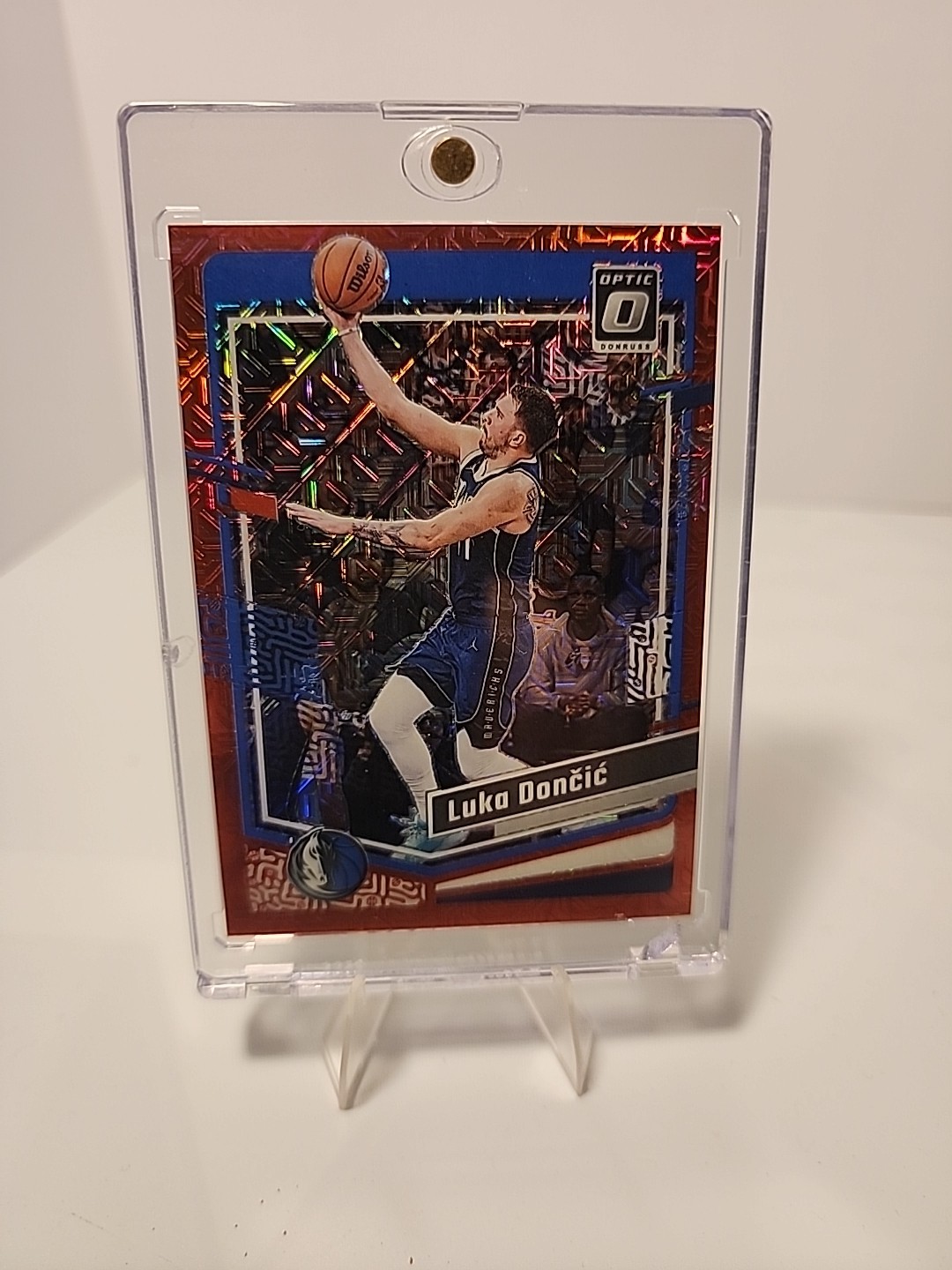2023-24 Optic #67 Luka Doncic Red Prizm #'d /88 Mint