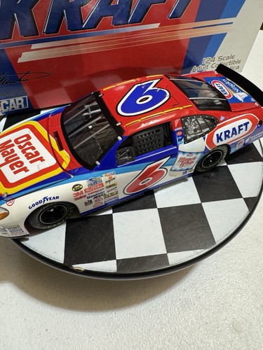 Mark Martin #6 KRAFT 2002 Owners Series 1/24 Nascar Diecast - Picture 4 of 15
