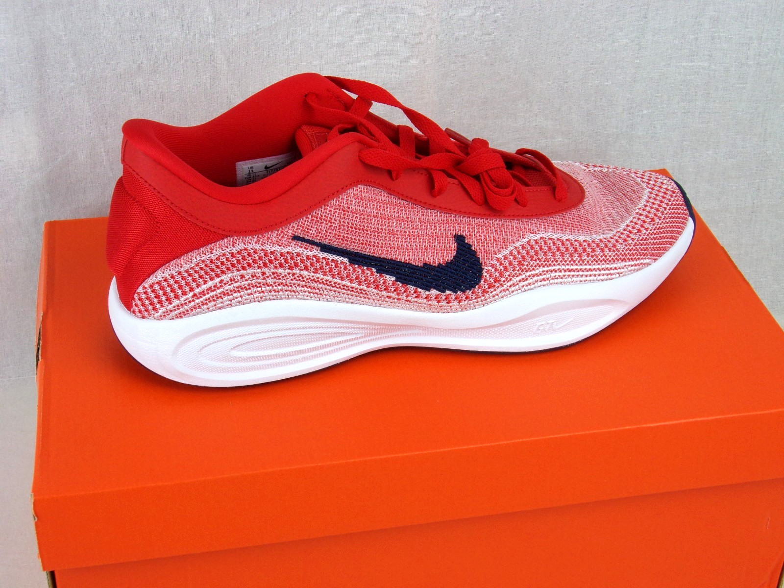 Size 13 Red Flyknit Fj7791-600 Trainer