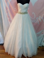 Wedding dress size 8 white