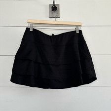 Athleta Women’s Medium Black Tiered Ruffle Skort