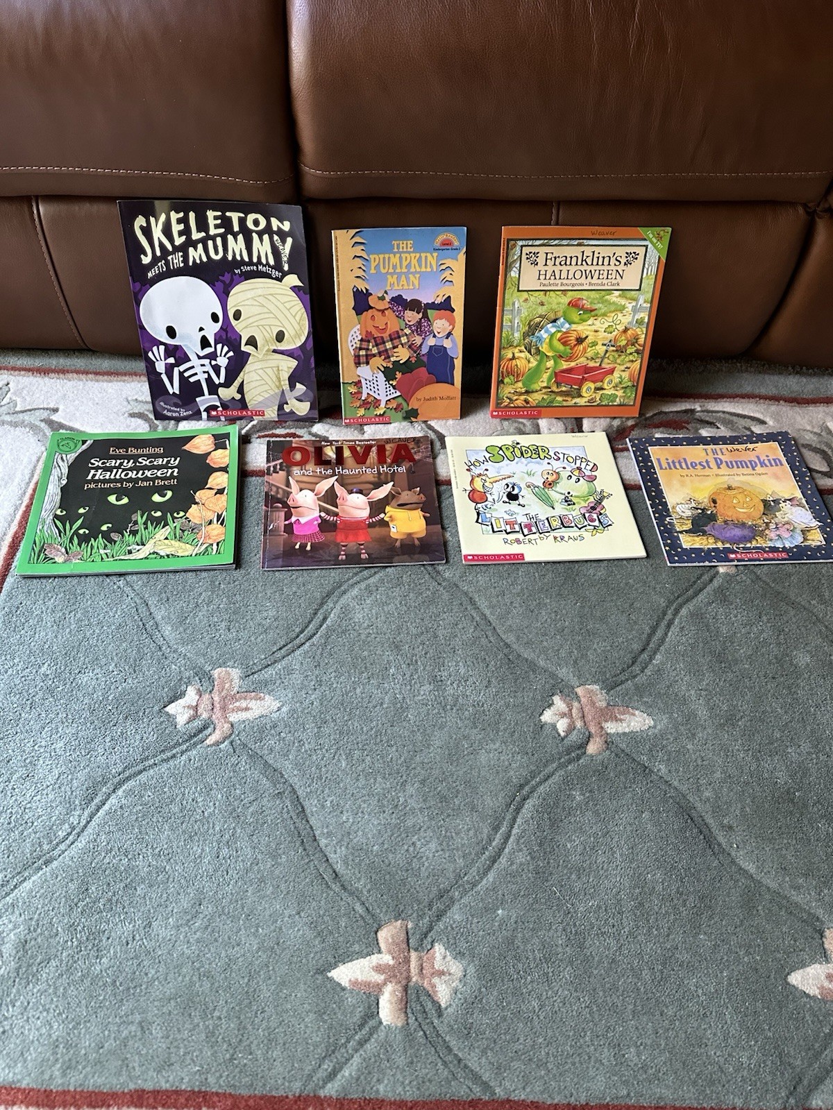 Lot Of 7 Children's Picture Books: Halloween Theme - Paperbacks LIKE NEW