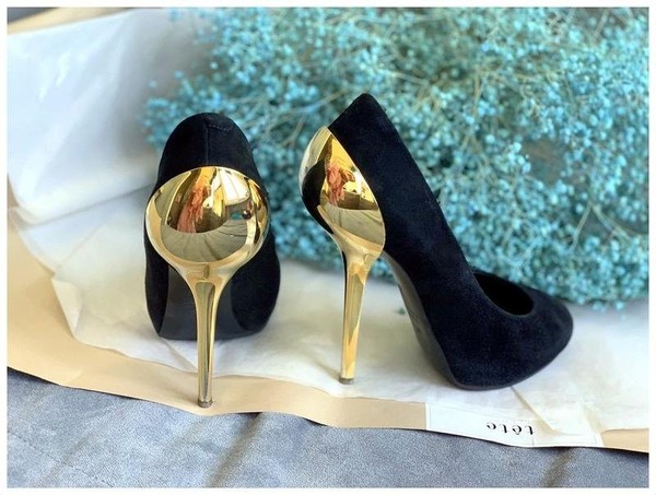 Women Giuseppe Zanotti Heels Black Suede 38