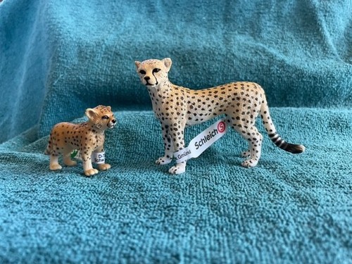 CHEETAH & CUB by Schleich; toy/cheetahs/cat/RETIRED/14614/14327/NEW with tags - Picture 3 of 3