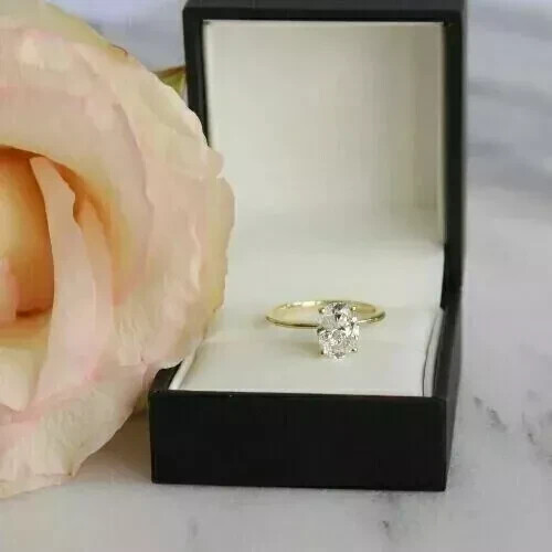 2CT Oval-Cut Lab-Created Moissanite Engagement Ring 14K Yellow Gold Plated - Picture 2 of 4
