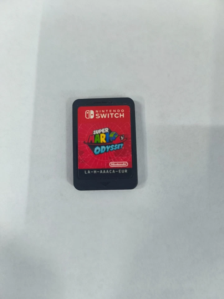 Nintendo Switch Super Mario Odyssey, foto 1 de 2