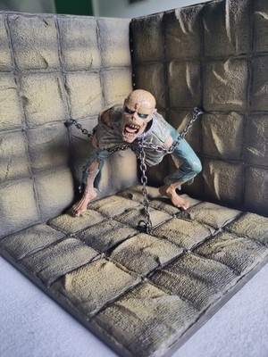 Iron Maiden - Piece  of Mind - Neca Sammlerfigur 2005, ohne OVP, Zustand 8/10