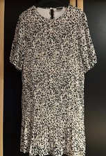 Pieces Sommerkleid Plissee creme/weiss knielang Größe M