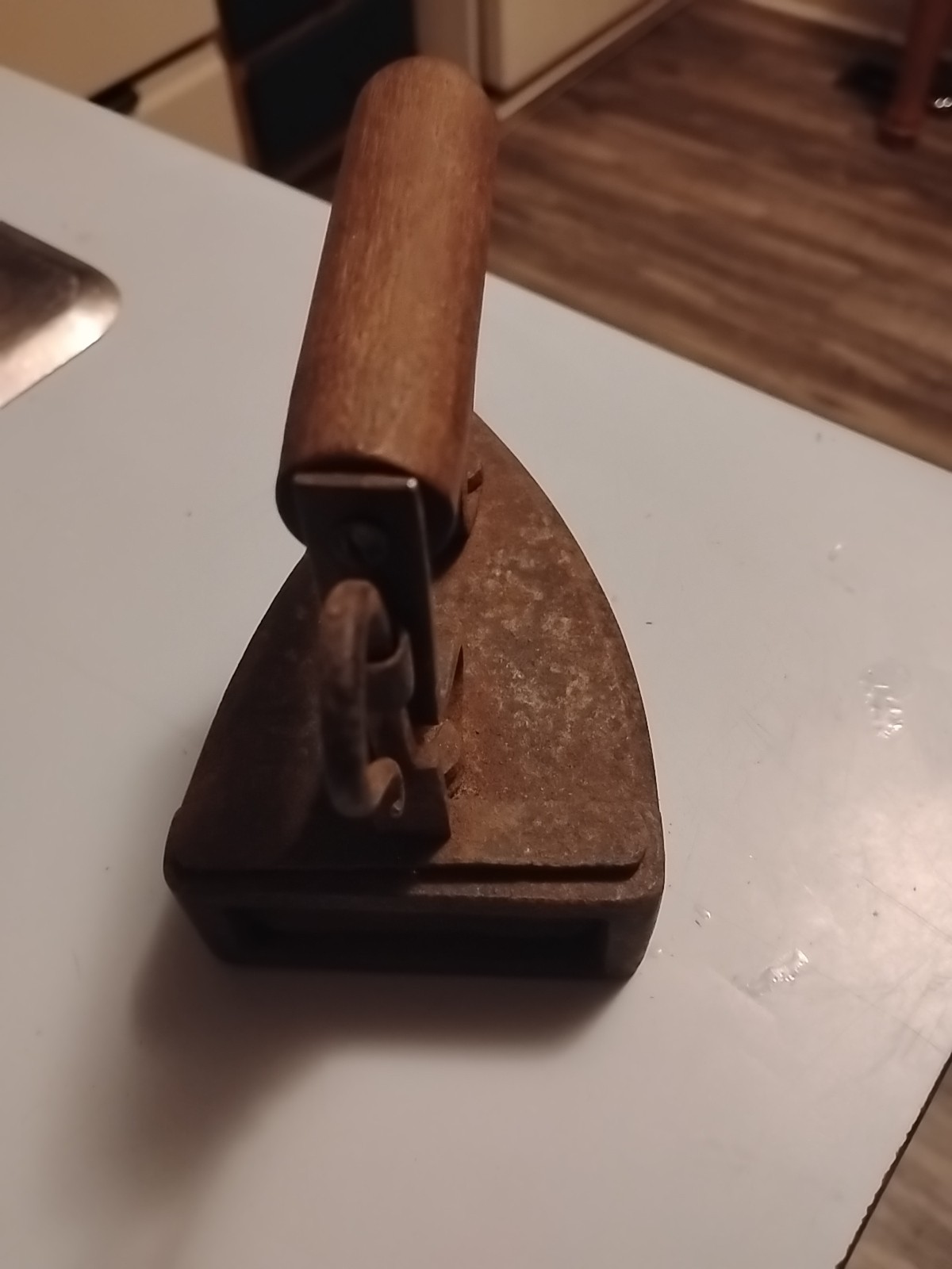 Picture 4 of 5