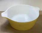 Vintage Pyrex Ovenware 475-B  Solid Yellow Casserole Dish 2 1/2 Quart