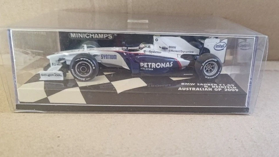 Minichamps 1/43 Nick Heidfeld 2 auto set modellini auto autografati - Immagine 3 di 4