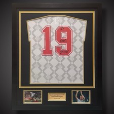 Framed Paul Gascoigne Hand Signed  England Football Shirt  &pound;349 World Cup