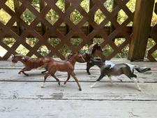 Breyer Horse Lot - Classic Models And Traditional Foal