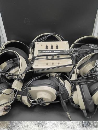 Califone 1216AV-PY- Listening Center Base w/ 6 Headphones- Classroom Set