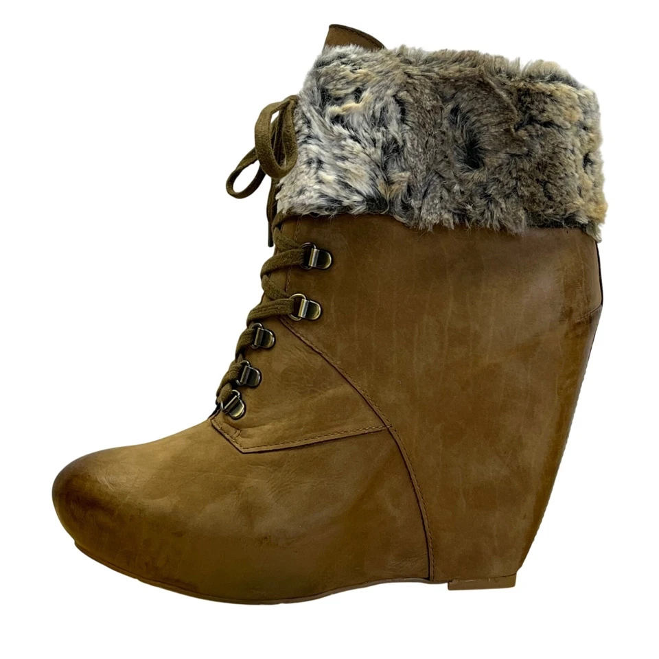 Boutique 9 Women’s Brown Leather & Faux Fur-Lined Daphnea Wedge Boots Sz 7.5M - Image 4 of 4