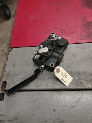 John Deere 316 Onan 330 H1 Hydraulic Control Valve | eBay