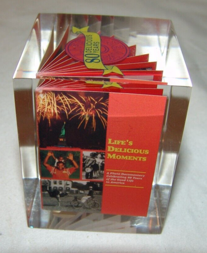 80 Years of Lifesavers Caramelo Acrílico Papeles Aniversario Delicioso De Colección - Imagen 2 de 9
