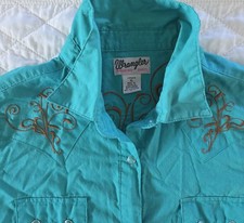 Wrangler Turquoise Western Shirt Embroidered Floral Pearl Snap Long Sleeve