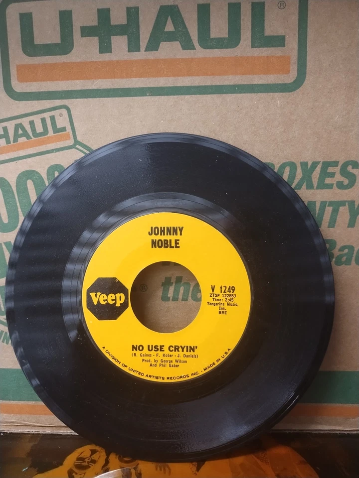 JOHNNY NOBLE- "YOU'RE SO SMOOTH"/"NO USE CRYIN"- VEEP 1249- NORTHERN- SOUL- NM - Image 2 of 4