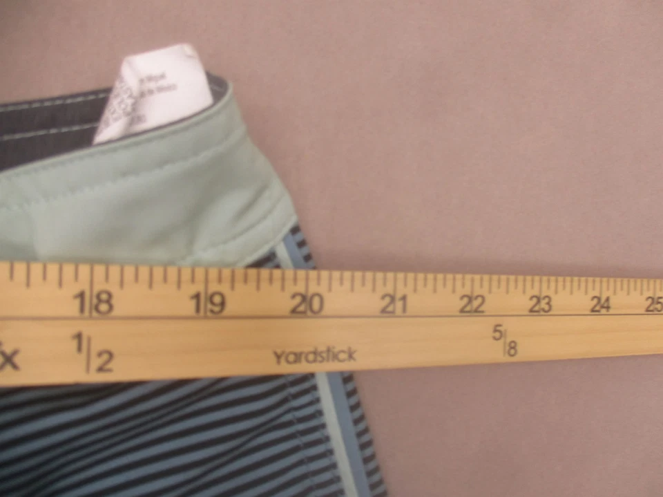 Pantalones Cortos Quiksilver Talla 38 Para Hombres Gris Ombre Cordón Surf Tabla de Nadar 067 Foto 3 de 4