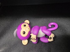 Fingerlings Interactive Baby Monkey Finger Toy Purple W/White Hair WowWee