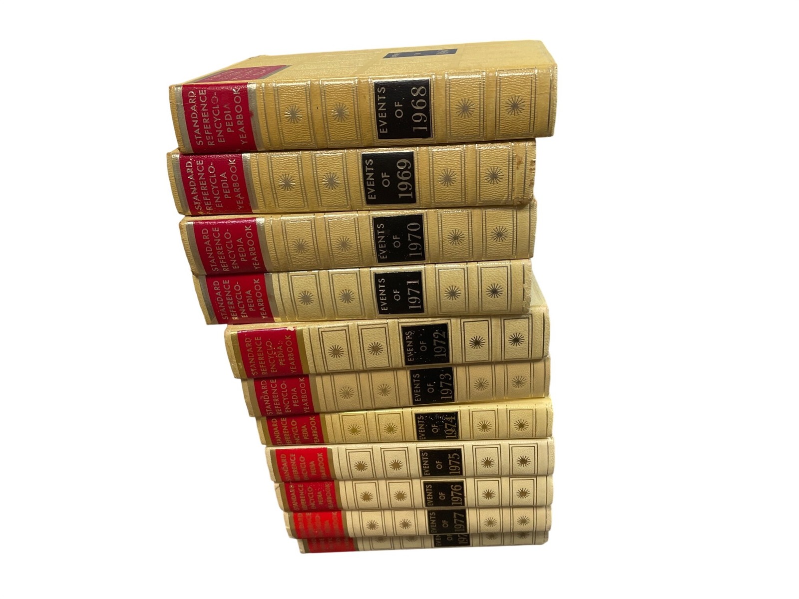 Standard Reference VTG American History 1968-1978 11 hardcover books SKU 10-971
