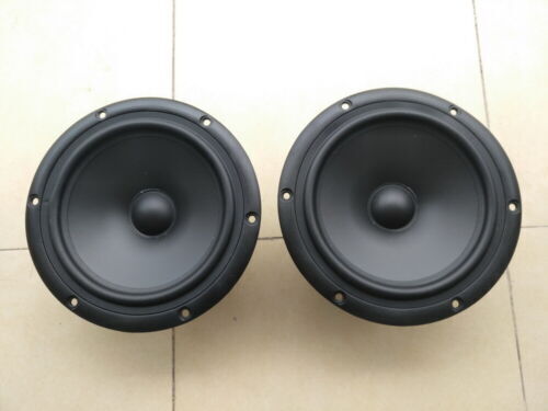 YAMAHA NS-B330 Walnut Pair Speaker BookShelf Hi-Res Audio YAMAHA NS-B330 Walnut Pair Speaker BookShelf Hi-Res Audio