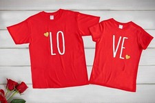CAMISETA LOVE PARA PAREJAS PERSONALIZADA POR PEDIDO BLANCA NEGRA ROJA NEGRA BLANCA 100