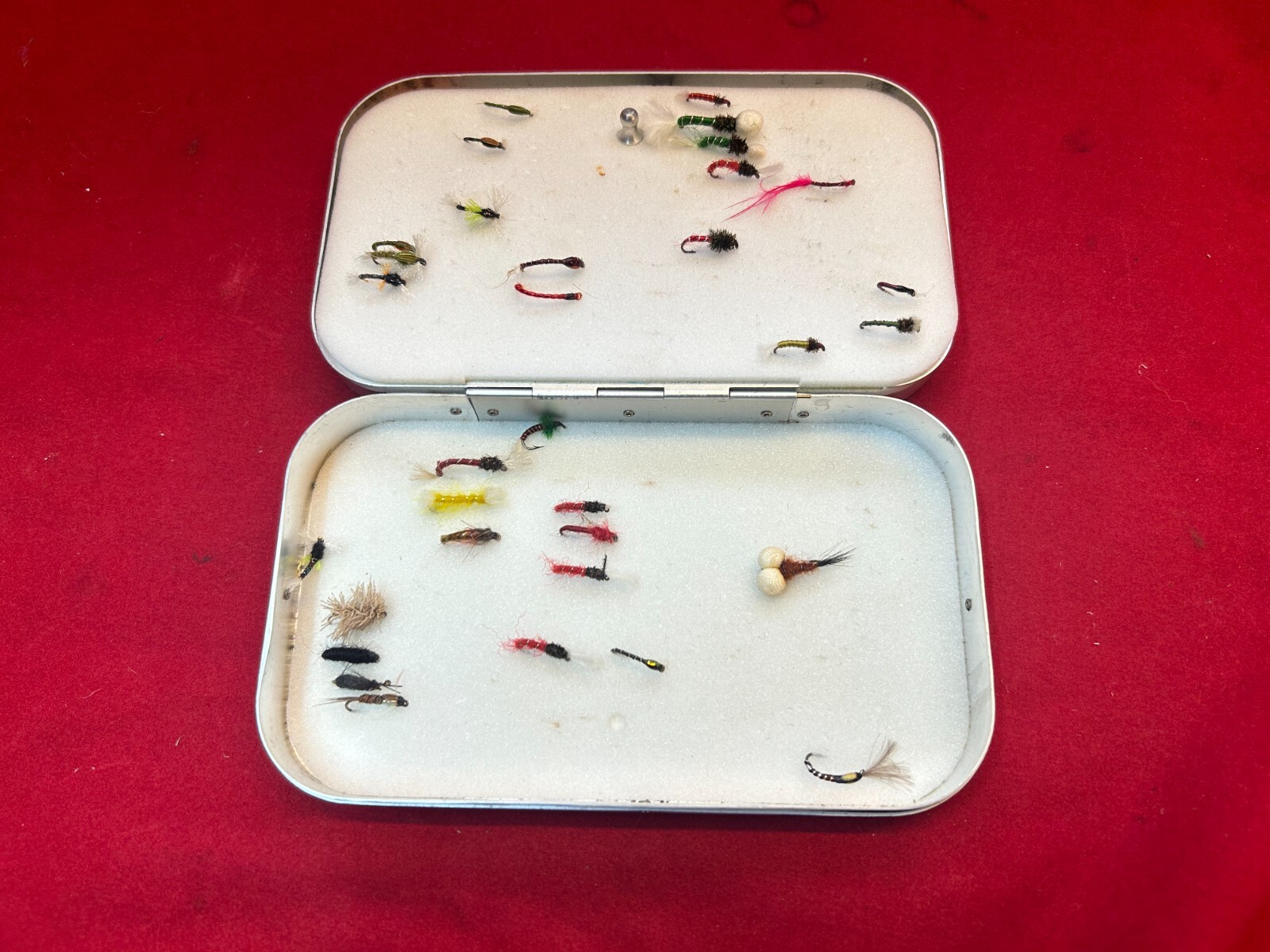 Richard Wheatley Leaf Fly Box. Approx 80 Fly Fishing Flies. eBay