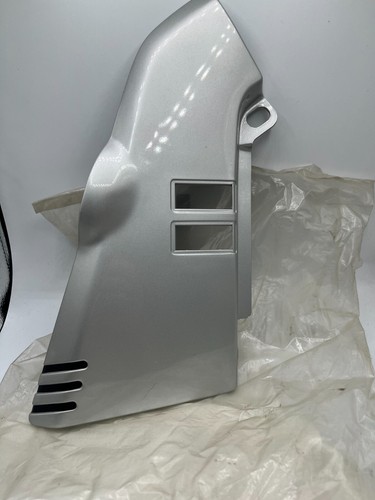 NOS- OEM Suzuki 82-83 GS750 1000 1100 Right Side Cover Silver 47101-49820 - Picture 5 of 5