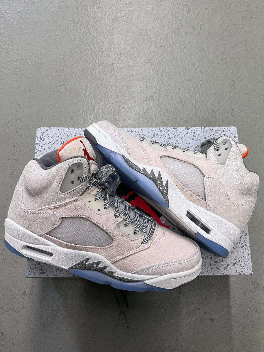 Shop Jordan Air Jordan 5 Retro SE Craft FD9222-180 beige