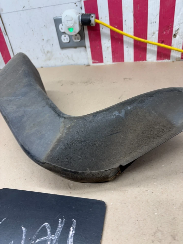 Camión Ford 1973 78 79 1979 F100 F150 F250 F350 tubo de admisión de aire entrada OEM 76 Foto 3 de 4