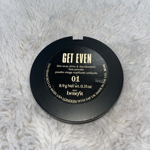 Benefit Cosmetics Get Even Blot Away Shine Discoloration Face Powder 01 0.31 oz - Picture 2 of 3