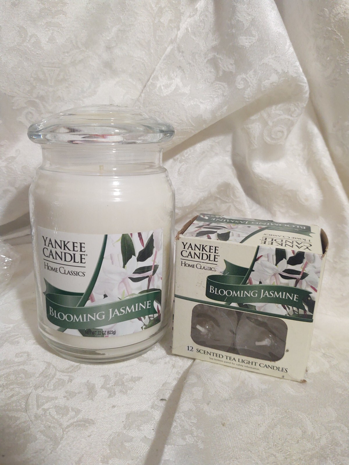 Yankee Candle Home Classics Blooming Jasmine Lg Jar & Box of Tealights