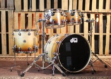 DW Collector's Maple Satin Burnt Toast Fade Drum Set - 22,10,12,16 - SO 1310895