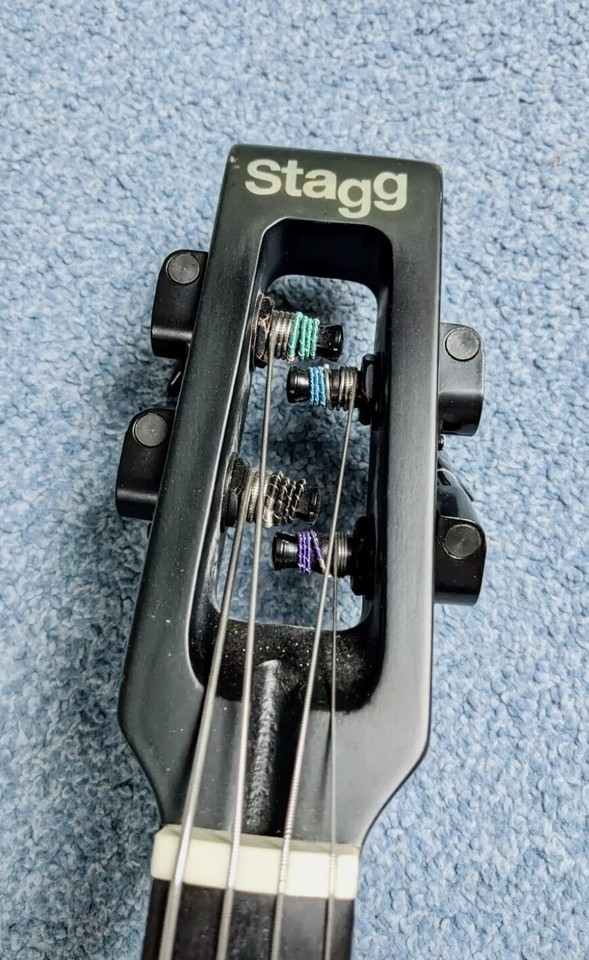 Beautiful Stagg Electric Cello, full size 4/4 excellent condition