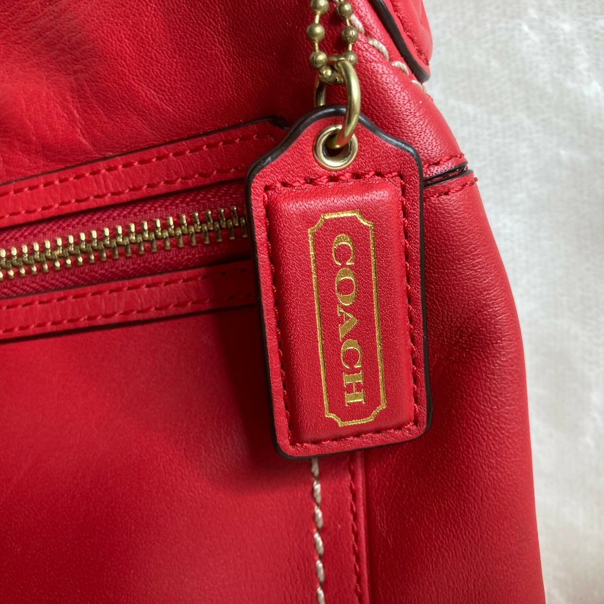 COACH Poppy レッド バッグ Coach Poppy Red Leather Shoulder Bag Gold Hardware Gold