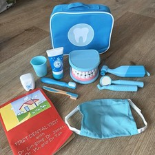 Bigjigs Wooden Dentist Play Set Kids Pretend Doctor Toy w/ Bag