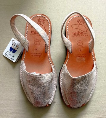Orginal Menorca-Damen-Sandalen - MIBO - Handarbeit aus Nubuckleder Gr. 37 / NEU